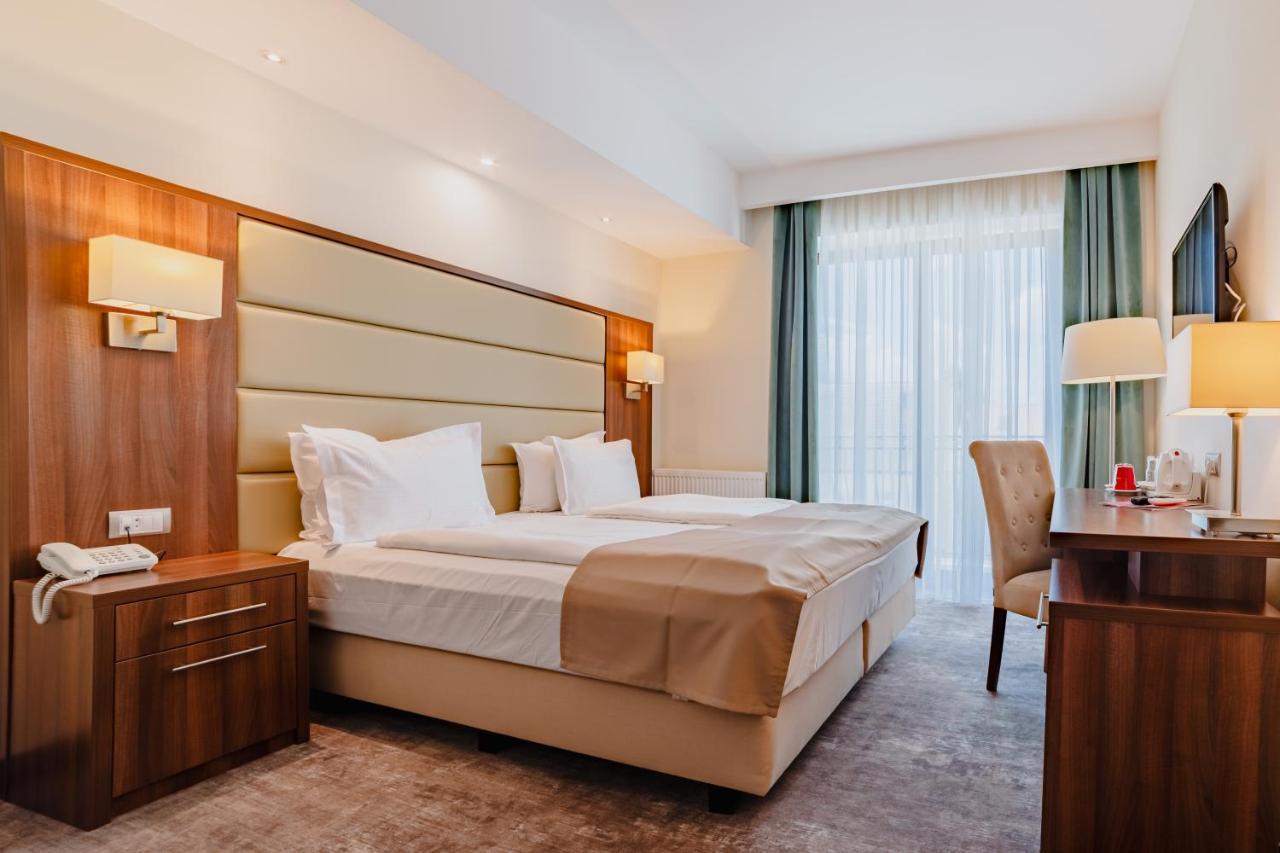 Radsor Hotel 4*