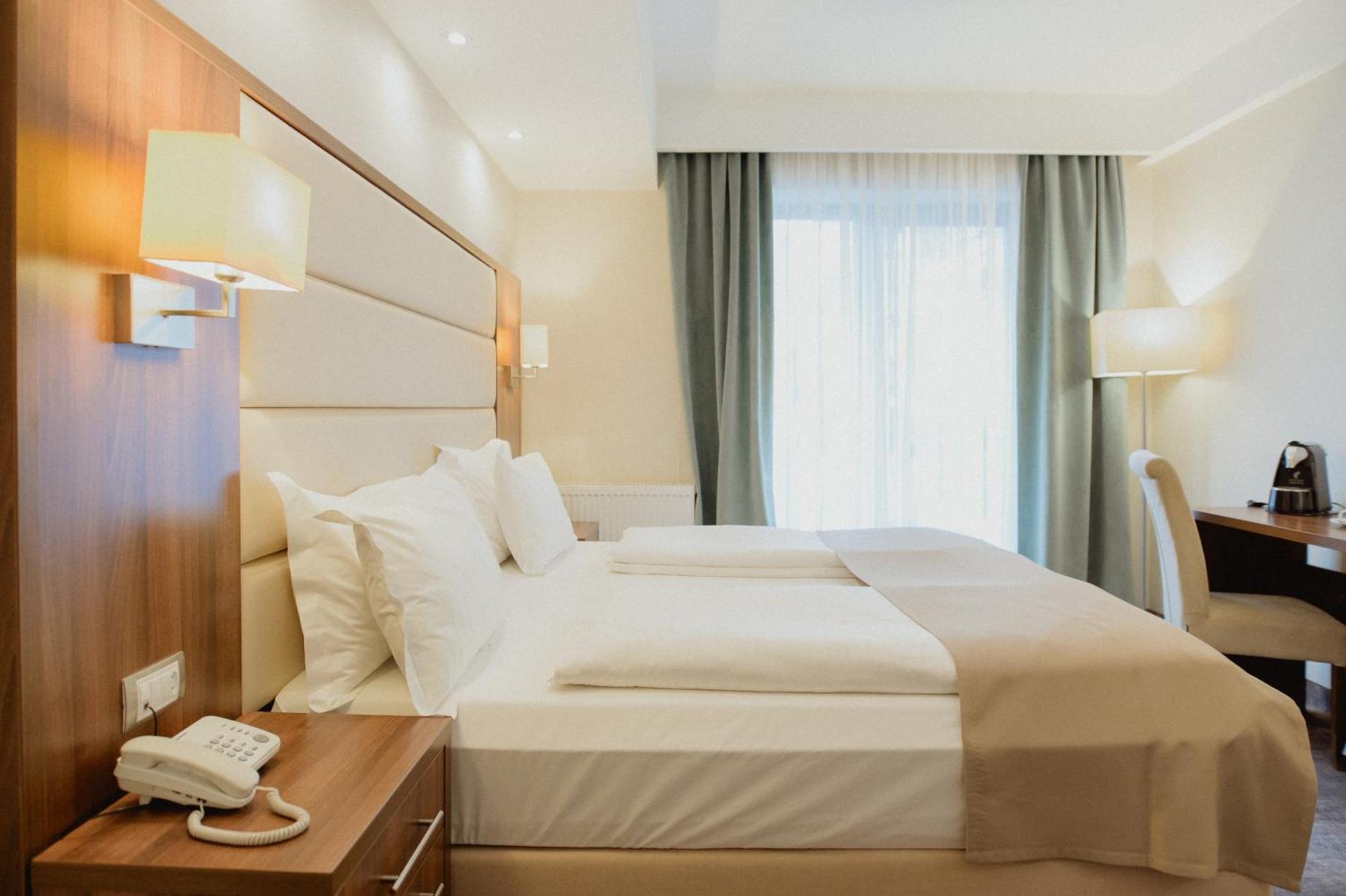 Radsor Hotel 4*